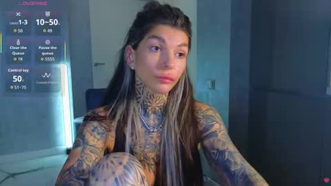 Snapshot of perfecttbaby77n chatting on September 26, 9:02 am Anna online show from September 26, 9:02 am