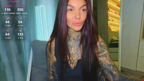 Anna online show from April 16, 11:11 am