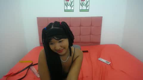Snapshot of perla_hot99 chatting on December 12, 6:57 am perla online show from December 12, 6:57 am