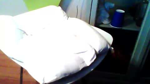 Snapshot of permageil_nackt_alt chatting on April 28, 9:31 pm permageil_nackt_alt online show from April 28, 9:31 pm