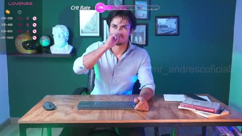 andres    online show from January 8, 12:58 pm