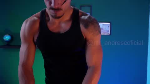 andres    online show from February 4, 6:27 pm