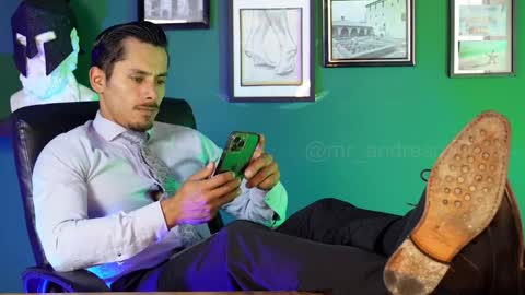 andres    online show from September 10, 7:03 pm