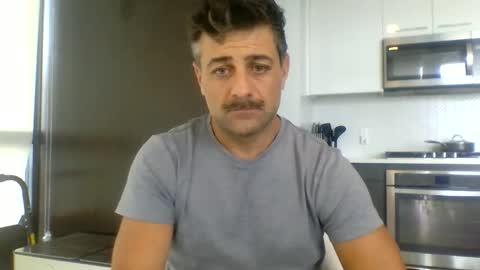Snapshot of persianprince546 chatting on May 27, 4:37 pm persianprince546 online show from May 27, 4:37 pm