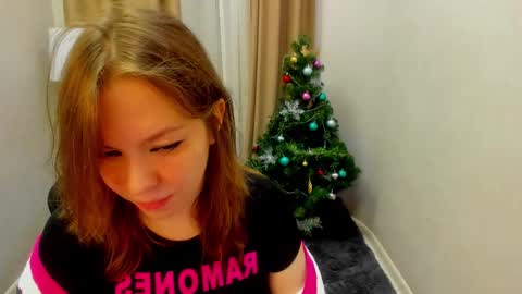 horror flying on the wings of the night.... online show from December 20, 9:00 pm