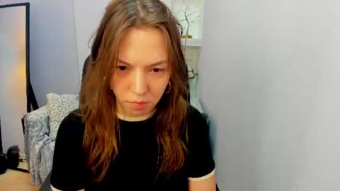 Snapshot of persinaky chatting on June 20, 10:07 am horror flying on the wings of the night.... online show from June 20, 10:07 am