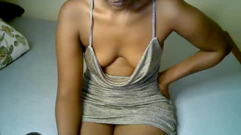 Snapshot of peru_queen chatting on May 7, 7:47 am peru_queen online show from May 7, 7:47 am