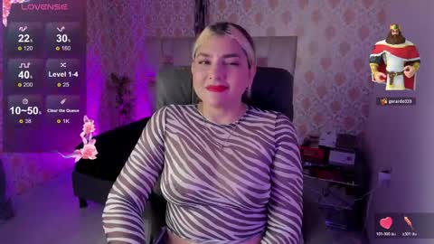 Snapshot of pervert_milf2023 chatting on April 24, 8:44 pm Isabella online show from April 24, 8:44 pm