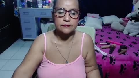 Snapshot of pervert_mommy_x chatting on July 9, 9:24 am SAMY online show from July 9, 9:24 am