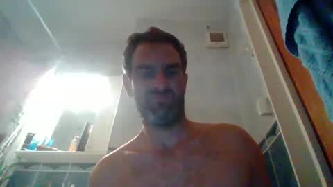 Snapshot of peshtic20 chatting on October 3, 3:03 am peshtic20 online show from October 3, 3:03 am