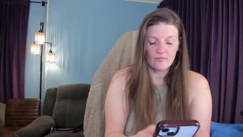 Snapshot of pessimistically_optimistic chatting on February 2, 12:15 pm Kelly online show from February 2, 12:15 pm