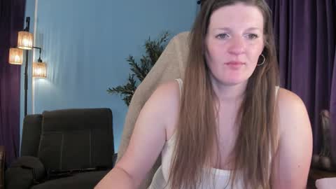 Snapshot of pessimistically_optimistic chatting on February 5, 12:21 pm Kelly online show from February 5, 12:21 pm