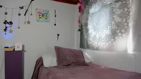 Rose online show from September 18, 6:54 pm