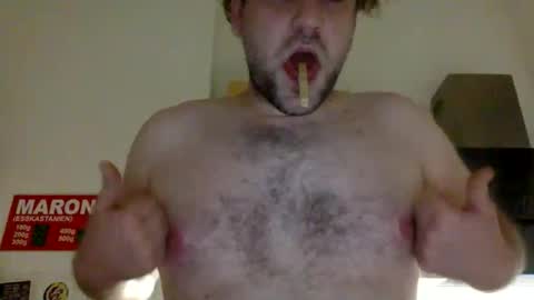 Snapshot of peteboy05 chatting on September 13, 2:44 am Pete online show from September 13, 2:44 am