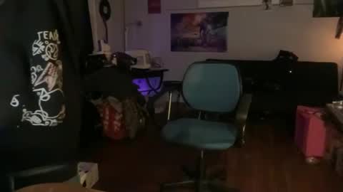 Snapshot of petehaze484617 chatting on December 15, 4:18 am Pete Haze online show from December 15, 4:18 am