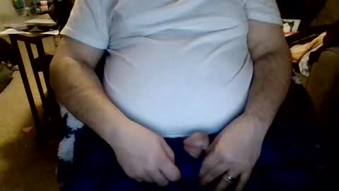 Snapshot of peter40770 chatting on March 25, 12:49 am peter40770 online show from March 25, 12:49 am