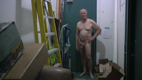 Snapshot of peter4443 chatting on June 23, 8:51 pm peter4443 online show from June 23, 8:51 pm