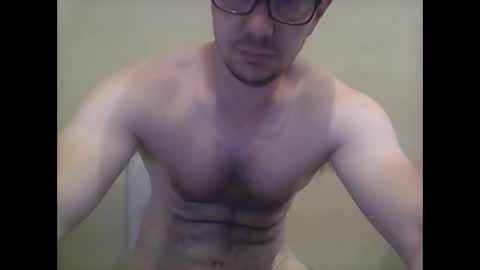 Snapshot of peter_7776 chatting on December 6, 7:23 pm peter online show from December 6, 7:23 pm