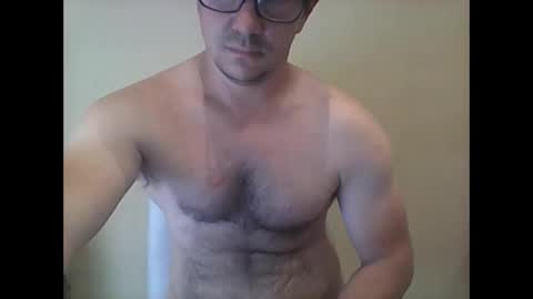 Snapshot of peter_7776 chatting on January 22, 5:06 pm peter online show from January 22, 5:06 pm