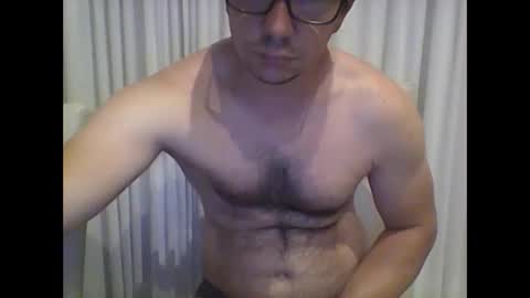 Snapshot of peter_7776 chatting on February 5, 9:25 am peter online show from February 5, 9:25 am