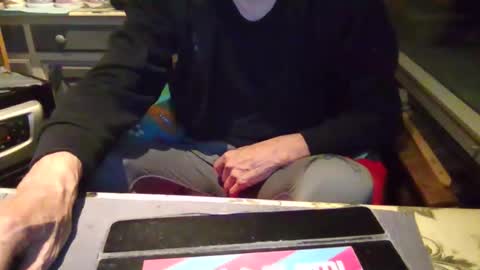 Snapshot of peter_on_kik chatting on March 15, 5:13 am make me cum in pvt dutch german daddy c2c bigcock online show from March 15, 5:13 am