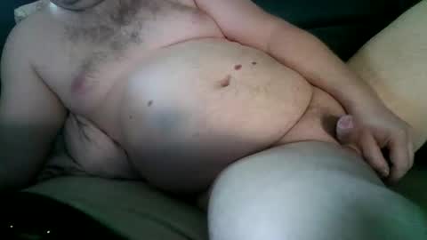 Snapshot of peterf83 chatting on May 24, 3:00 am peterf83 online show from May 24, 3:00 am