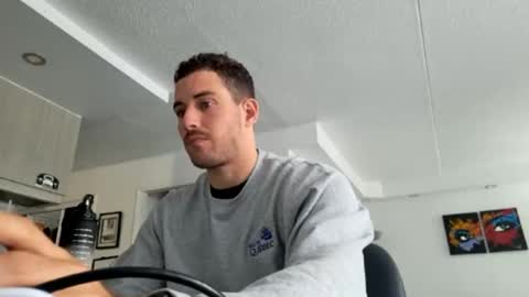 Snapshot of peterskinny24 chatting on February 20, 2:13 pm ttps VF8L9ABFMref wl share online show from February 20, 2:13 pm