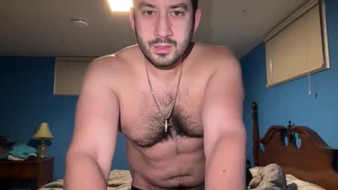 Snapshot of peteypete204 chatting on February 23, 12:46 pm peteypete204 online show from February 23, 12:46 pm