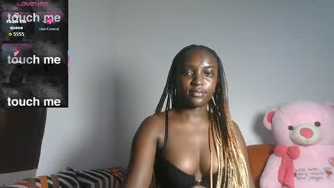 Snapshot of petite_asshley1 chatting on April 6, 10:22 pm Ashley online show from April 6, 10:22 pm