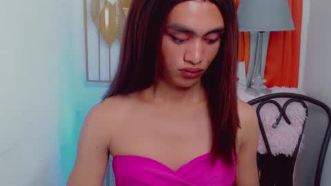 petite_barbie88 online show from June 18, 9:14 am