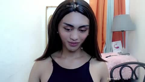 petite_barbie88 online show from July 5, 3:34 am