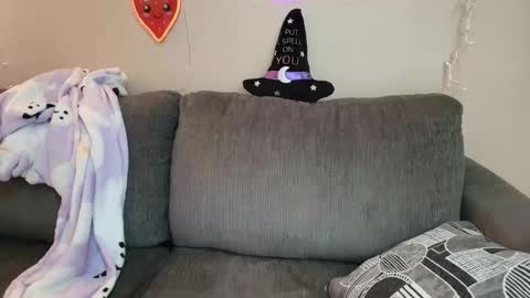 Little cupcake online show from October 1, 6:36 pm