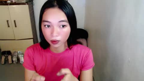 petite_mary69 online show from May 20, 5:52 pm