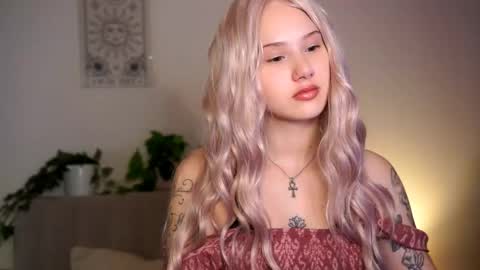 Nika online show from April 18, 4:00 pm