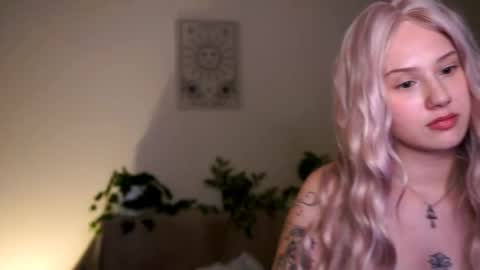 Nika online show from April 19, 6:10 pm