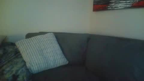 petite treat  online show from February 26, 7:51 am