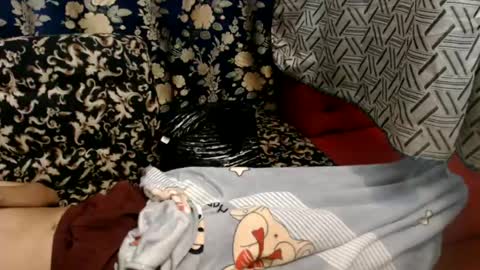 cute vir online show from June 14, 12:08 am