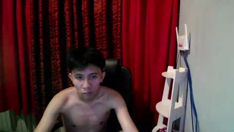 cute vir online show from June 26, 3:49 pm