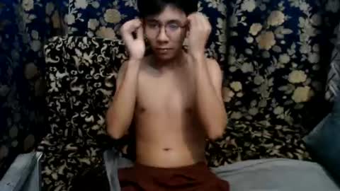 cute vir online show from July 13, 8:33 pm