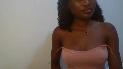 diva online show from March 24, 2:38 am