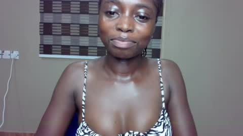 petitexxebony online show from July 12, 6:59 am