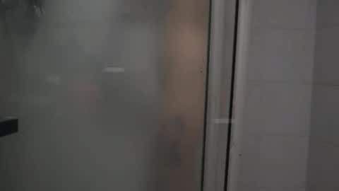 i.. .U can call me Nick ....    Help me to reach 200 thumbs up online show from March 28, 12:10 am