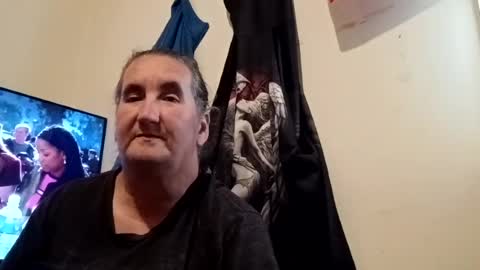 petraszkot online show from July 3, 5:19 pm