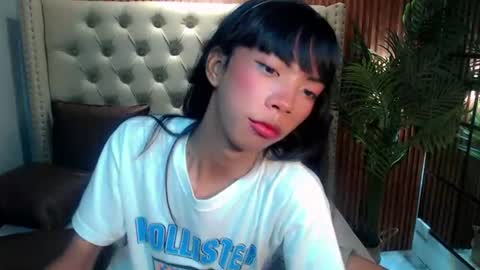 Snapshot of petrova_karla chatting on July 20, 1:53 am Ur Sexy Karla online show from July 20, 1:53 am