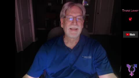 Snapshot of pghk2000 chatting on May 13, 3:04 am George online show from May 13, 3:04 am