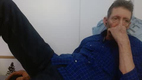 pgrower online show from March 9, 8:18 am