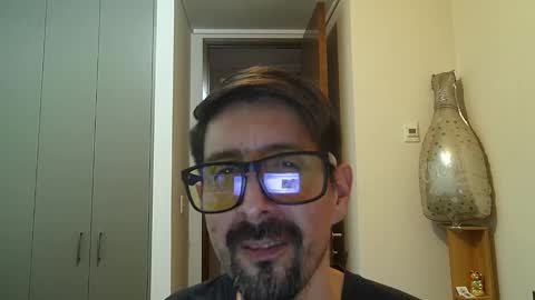 Snapshot of phanch0 chatting on December 23, 3:29 am PANCHO online show from December 23, 3:29 am