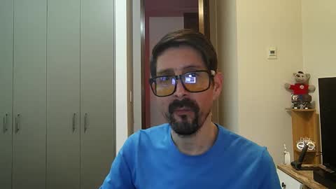 Snapshot of phanch0 chatting on September 14, 2:33 am PANCHO online show from September 14, 2:33 am