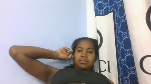 Snapshot of phania185885 chatting on February 27, 7:47 pm phania185885 online show from February 27, 7:47 pm