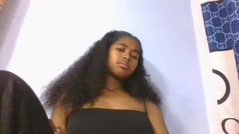 Snapshot of phania185885 chatting on March 2, 5:08 am phania185885 online show from March 2, 5:08 am